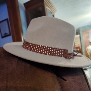 Cute lil cowboyish sun hat